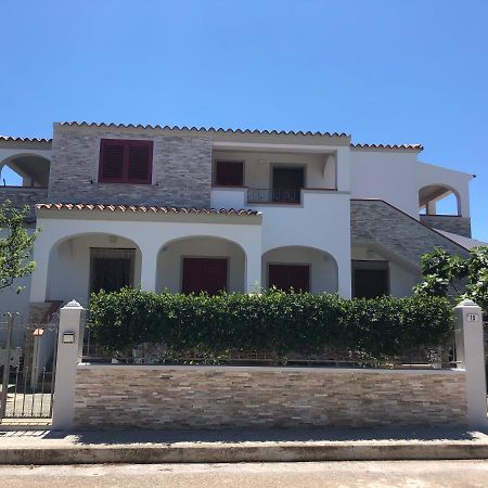 Appartamento In Villa Andreina Орозей Екстер'єр фото