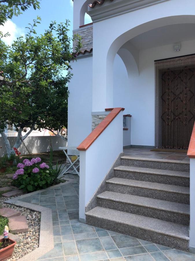 Appartamento In Villa Andreina Орозей Екстер'єр фото