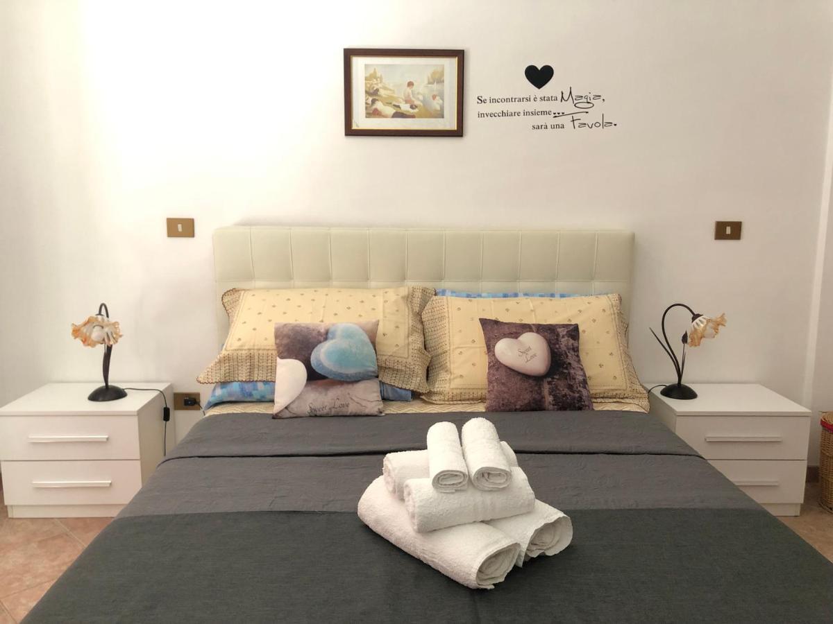 Appartamento In Villa Andreina Орозей Екстер'єр фото