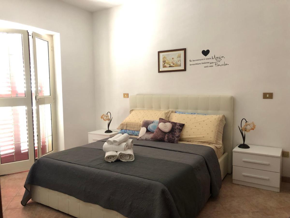 Appartamento In Villa Andreina Орозей Екстер'єр фото